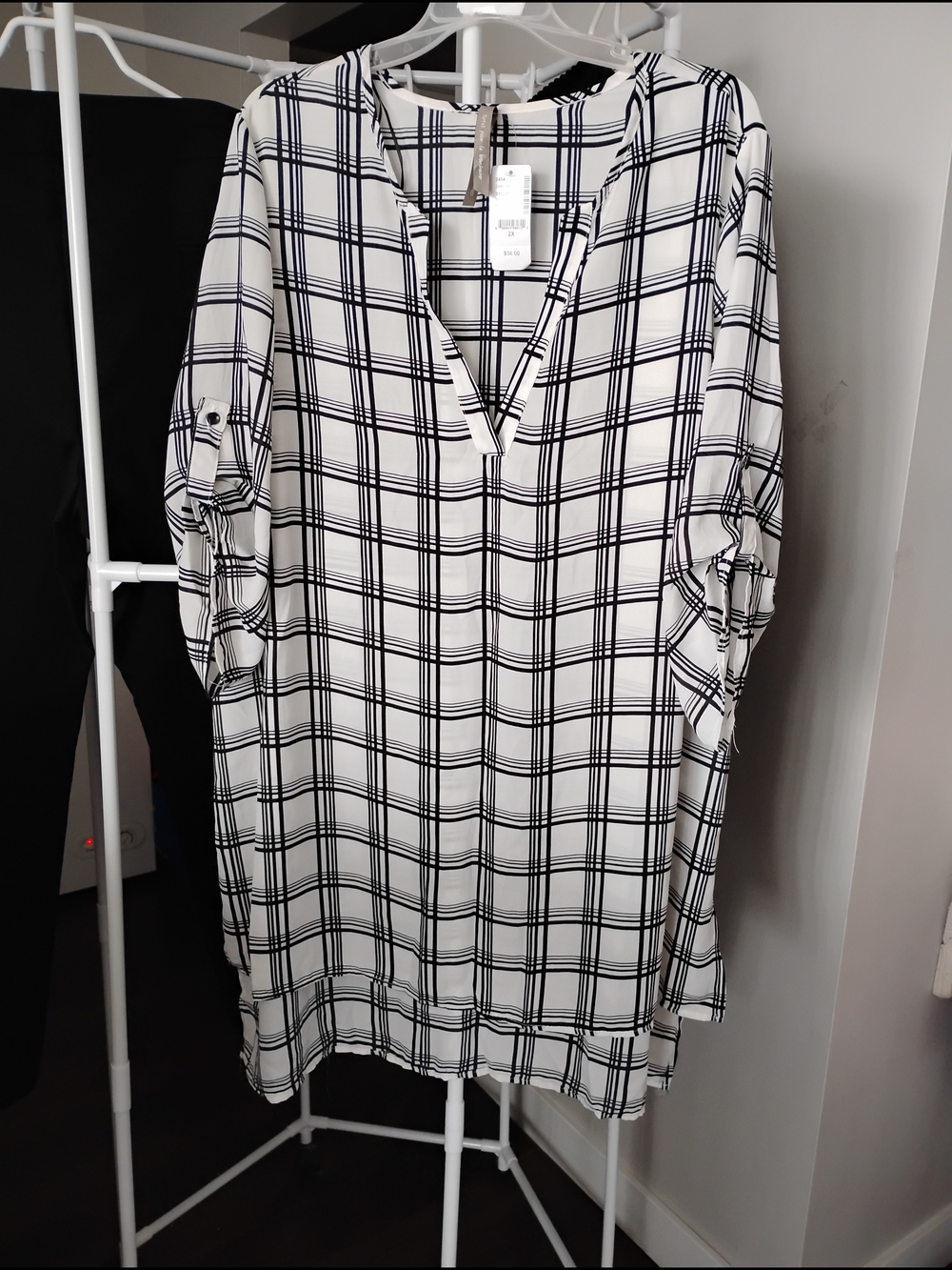 Penningtons Women's Black/ White Plaid Split Neck 3/4 Roll Tab Sleeve  Tunic Top